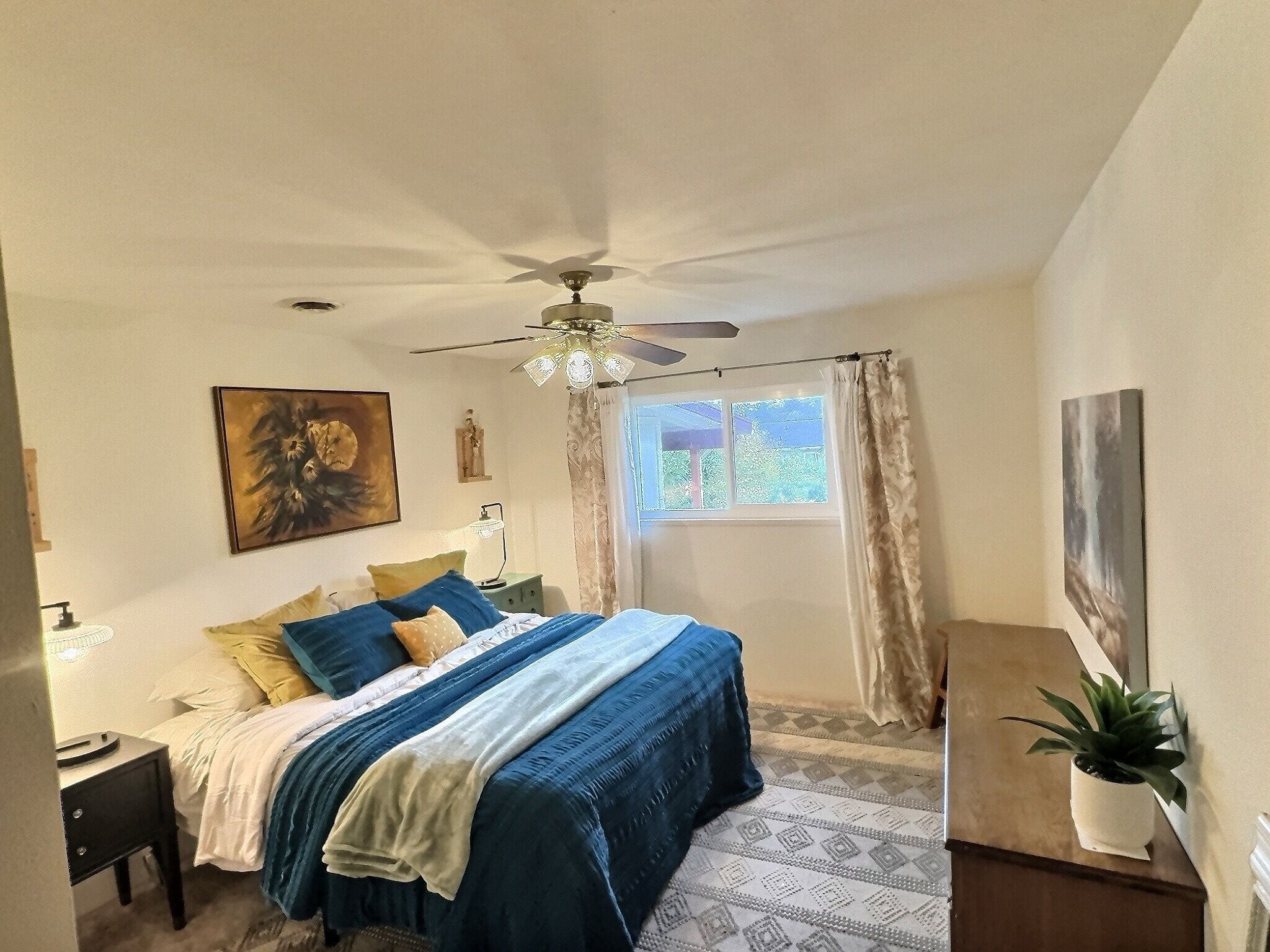 4 slaapkamers, internet, beddengoed