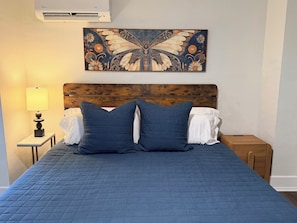 4 bedrooms, iron/ironing board, travel cot, WiFi