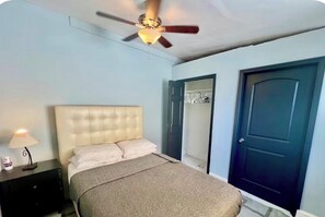 1 bedroom, iron/ironing board, WiFi, bed sheets - Wonderful 1-bedroom backyard in Fort Lauderdale (Fort Lauderdale)