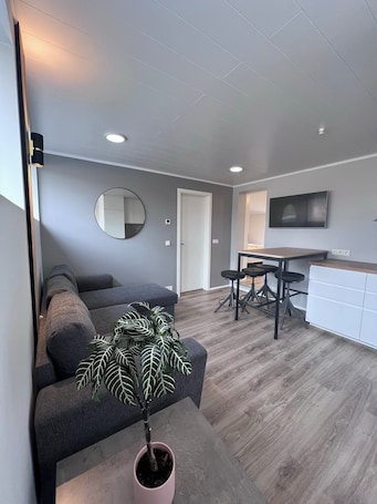 Apartment, Garden View | Living area