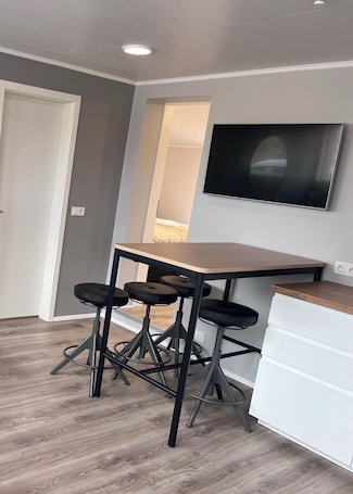 Apartment, Garden View | Living area