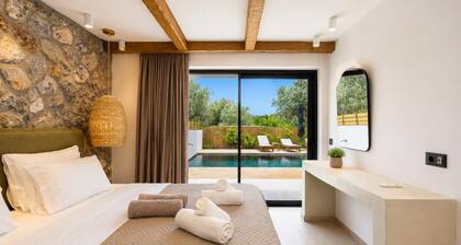 Villa Aurelia - Two Bedroom Villa, Sleeps 4