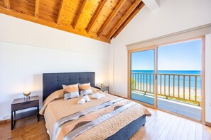 Iron/ironing board, WiFi, bed sheets - Villa Kochili - Two Bedroom Villa, Sleeps 4 (Nea Dimmata)