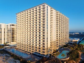 Exterior - Pelican Beach Resort · Ocean Views | 3 Pools, Hot Tub, Courts, Gym & Balcony (Destin)