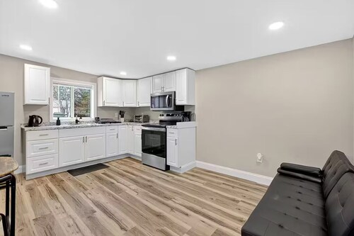 Newark Studio at South near University of Delaware