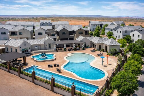 The Costner ` A Peaceful Getaway`