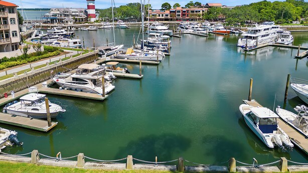Marina/club náutico