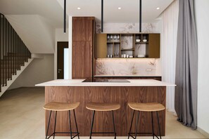 Fridge, microwave, stovetop, dishwasher - Villa Piano (Istria - Tar) (Tar)