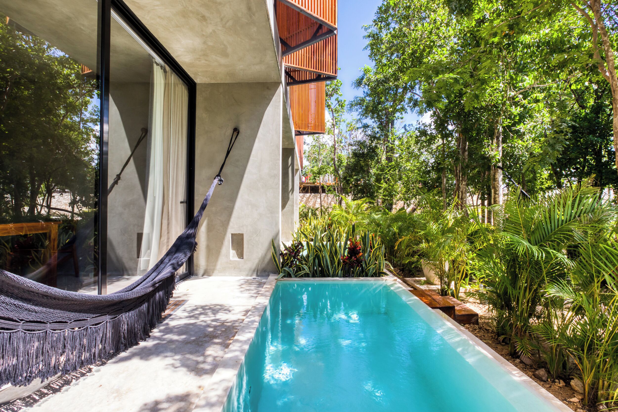 Studio, Patio, Pool View | Peti besi dalam bilik, ruang kerja komputer riba 