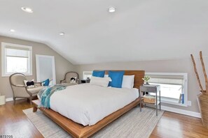 5 Schlafzimmer, Schreibtisch, kostenloses WLAN, Bettwäsche