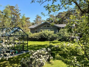 House | Exterior - 6 Person Holiday Home in Stromstad (Stromstad)