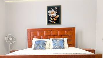 Apartemen Deluks, balkon, pemandangan bukit | Wi-Fi gratis