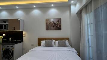 In-room safe, soundproofing, WiFi