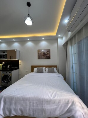 In-room safe, soundproofing, WiFi