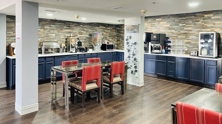 Americinn By Wyndham Rawlins