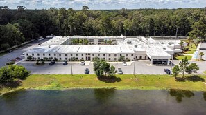 Exterior - Clarks Inn Savannah Airport (Pooler)