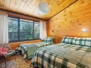 WiFi, bed sheets - Sea Esta - Pauanui Holiday Home (Pauanui)