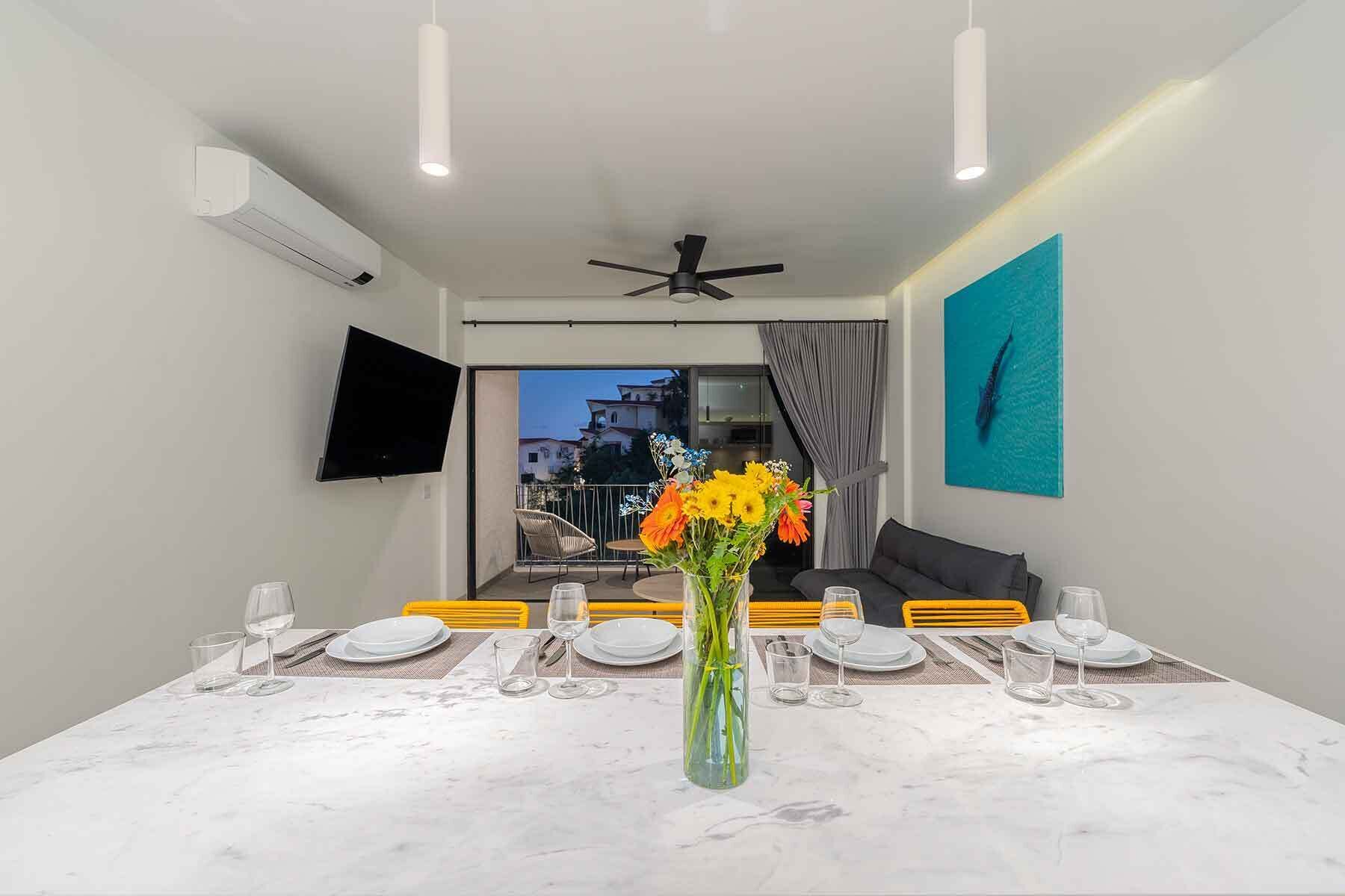 Lägenhet - 1 kingsize-säng - utsikt mot staden | Eget kök