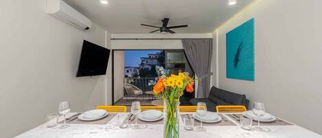 Appartamento, 1 letto king, vista città | Cucina privata