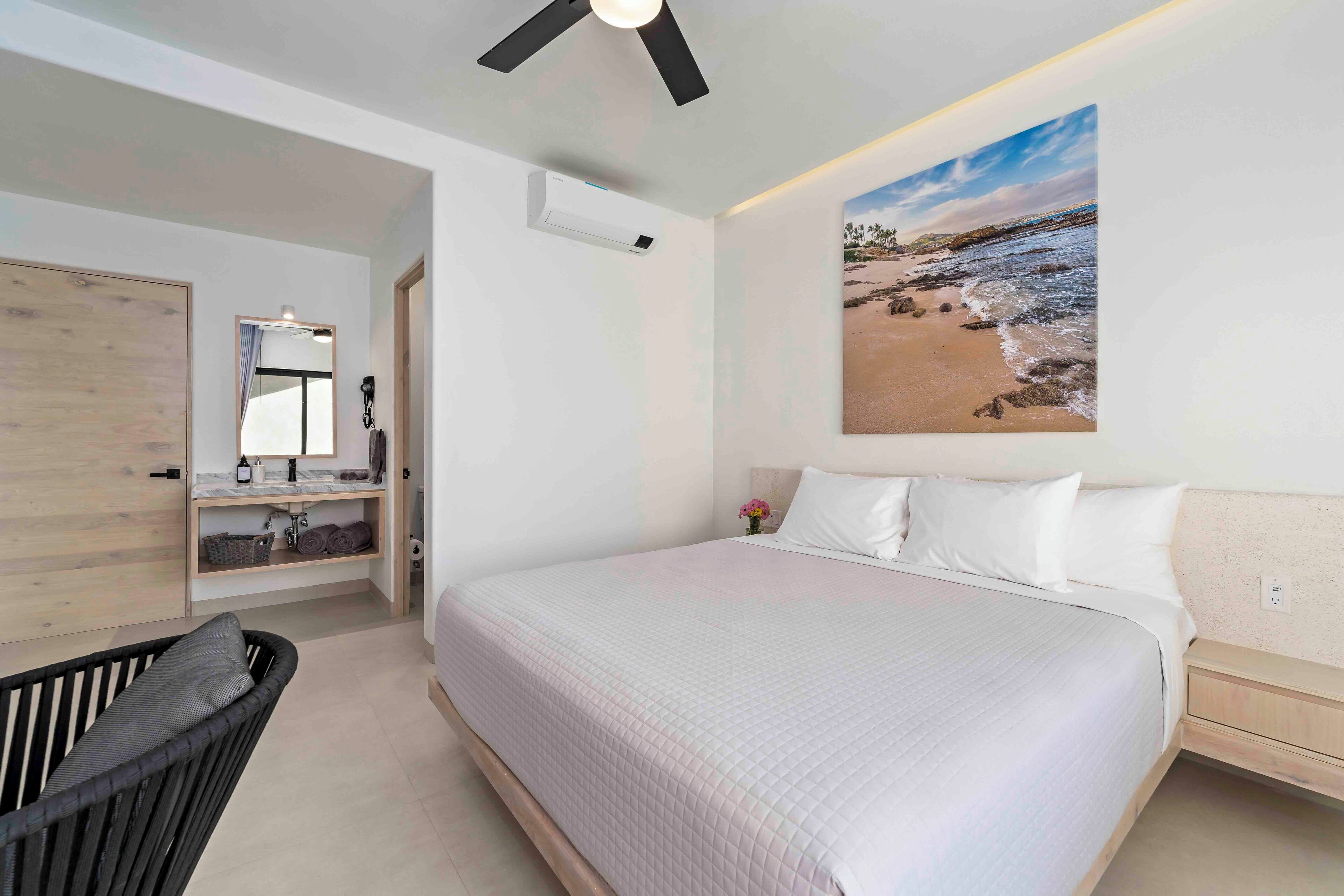 Apartment, 1 King Bed, City View | In-room safe, iron/ironing board, free WiFi, bed sheets