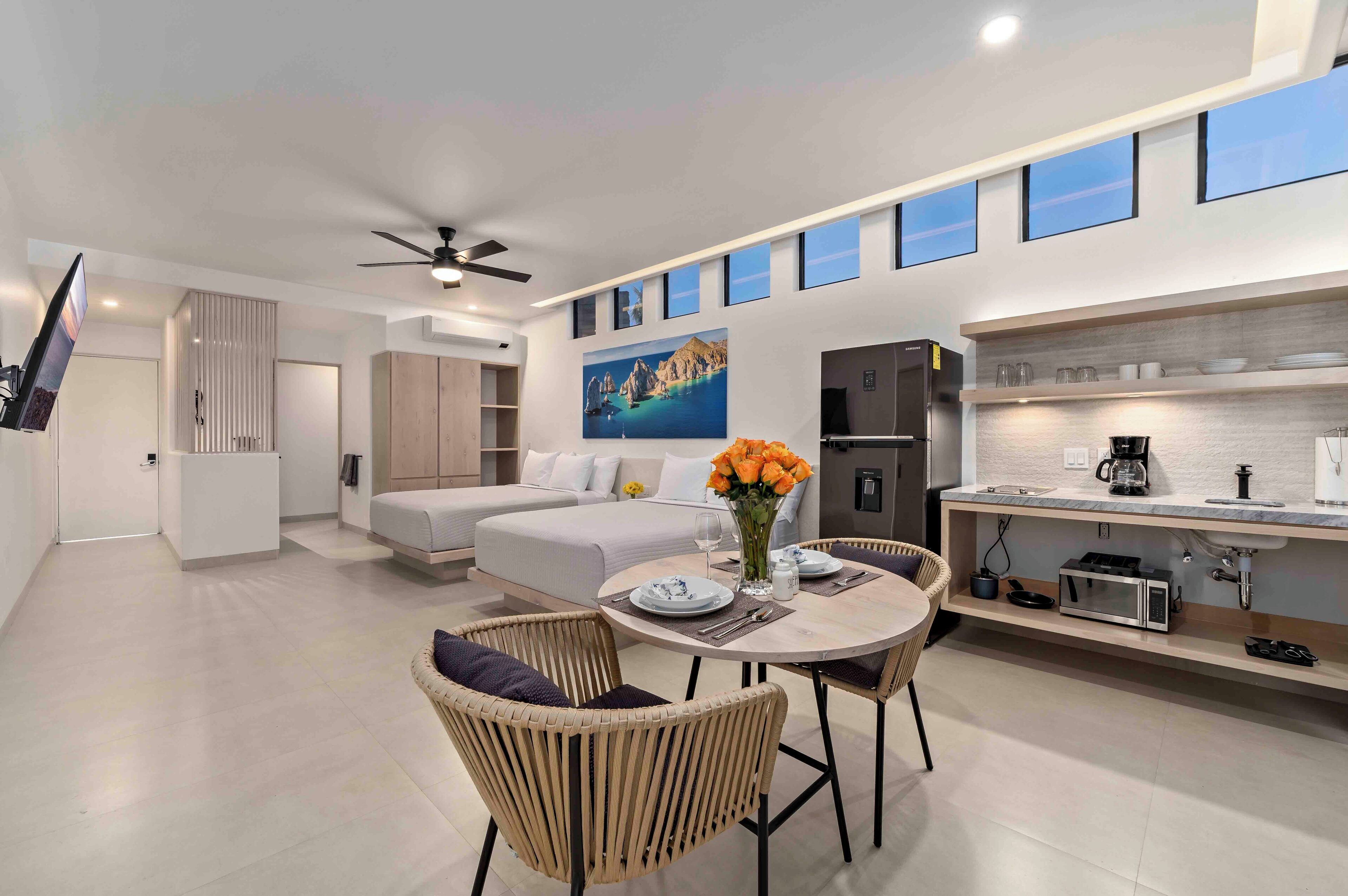 Studio Suite, 2 Queen Beds, City View