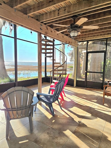 Lake Eustis Waterfront Sunset House 3/2 Amazing Views!