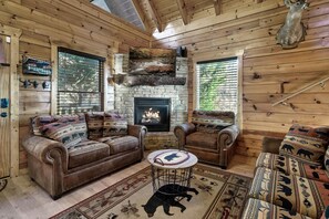 TV, fireplace, table football - Picturesque Mountain Escape Pet Friendly Sleeps 12 (Sevierville)