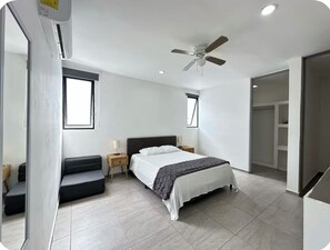 2 Schlafzimmer, Bügeleisen/Bügelbrett, WLAN