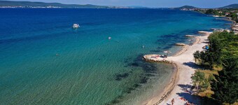 Beautiful home in Dobropoljana