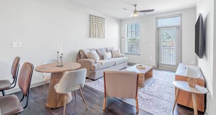 Warm, Inviting 2BD Apt In Matthews