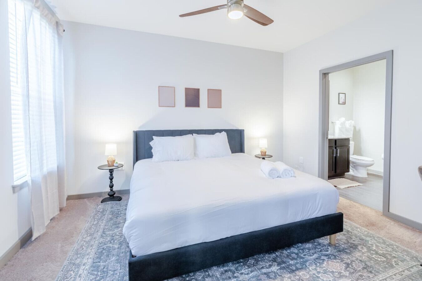 2 bedrooms, desk, iron/ironing board, WiFi