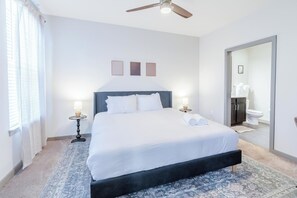 2 dormitoris, escriptori, planxa i posts de planxar i wifi 