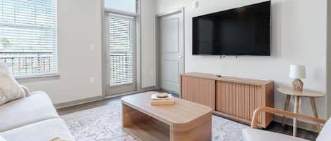 Televisor i llar de foc