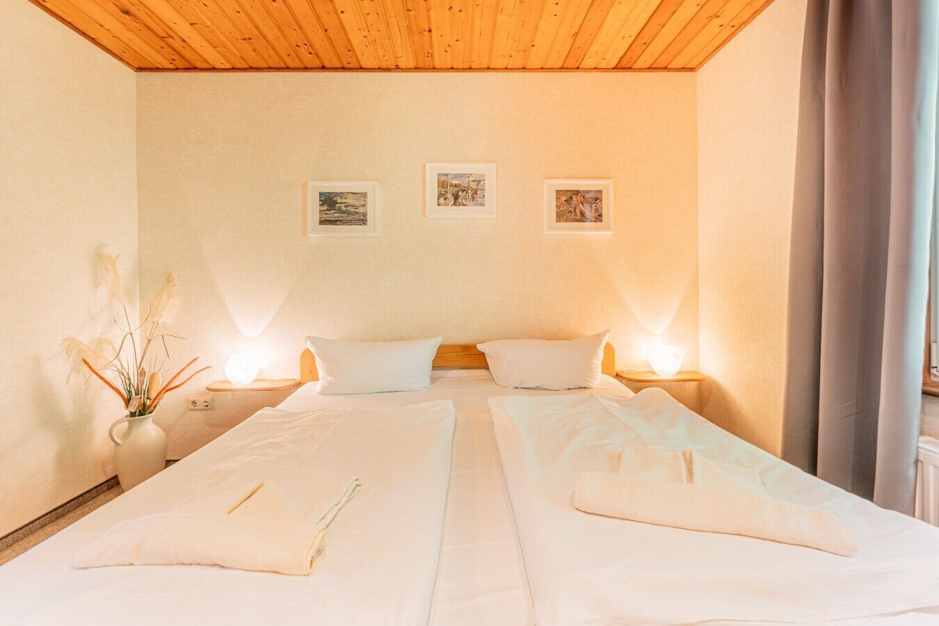 1 Schlafzimmer, Schreibtisch, WLAN