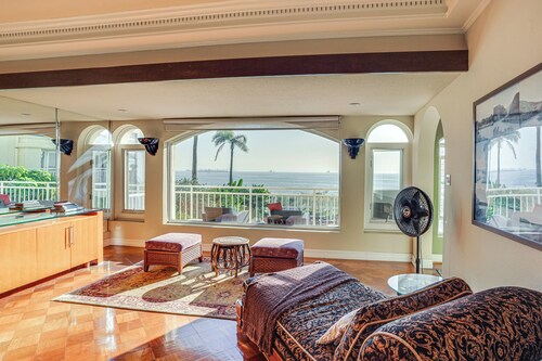 Beachfront Living in Long Beach: 2,500 Sq Ft Condo