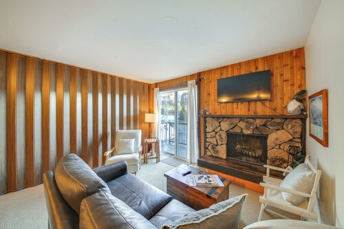 Walk to Chair Lift: Mtn-View Schweitzer Studio!