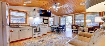 Fish, Boat & Explore: Cross Creek Cabin w/ Dock!