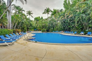 Pool - 1 Block to Playa Los Tules, Pool Access! Lush Unit (Puerto Vallarta)