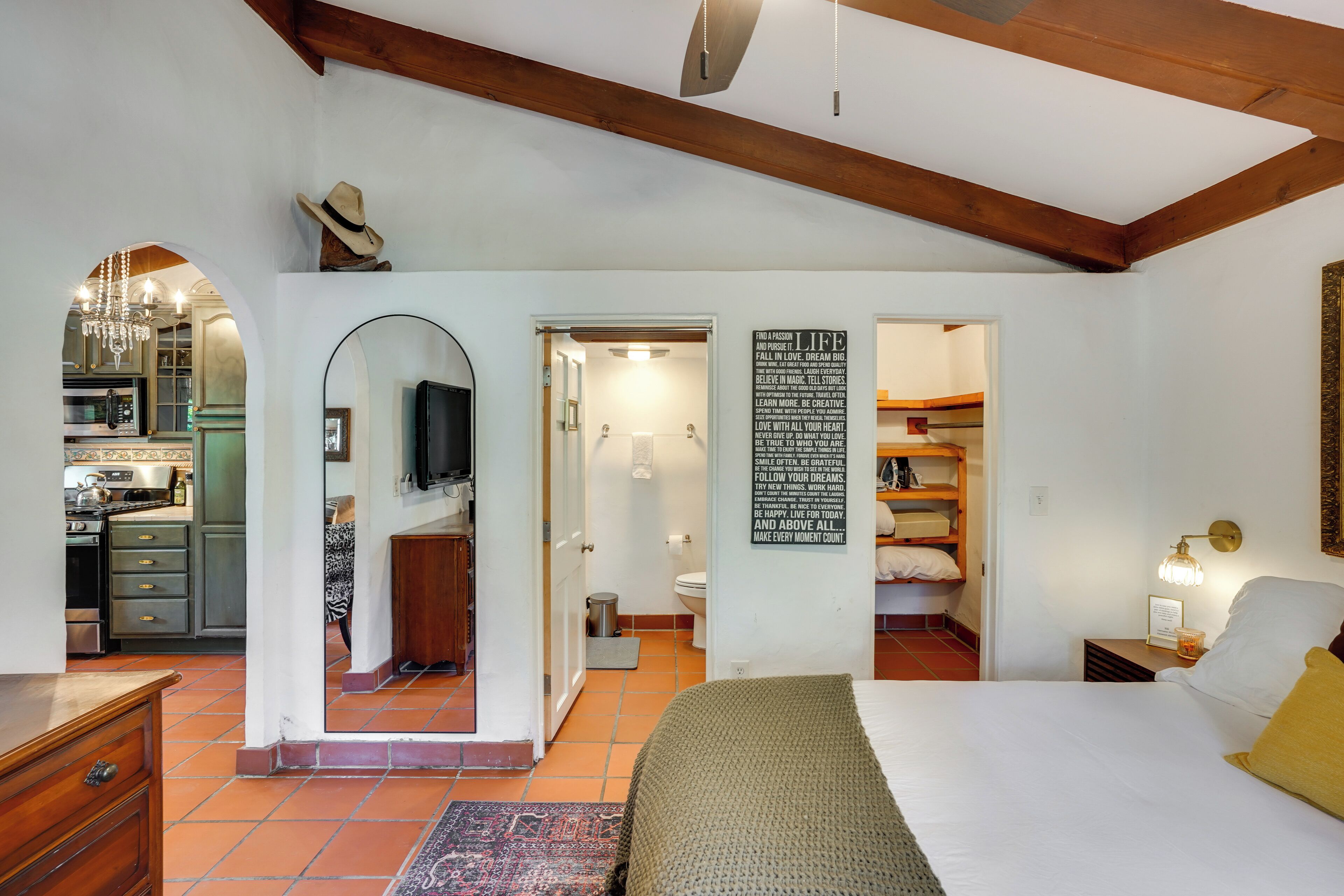 Iron/ironing board, travel crib, internet, bed sheets