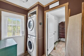 Interior - Charming Country Cottage in Aiken (Aiken)