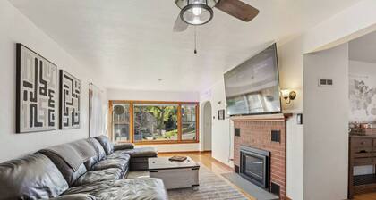 Church Street Retreat - Downtown Location!