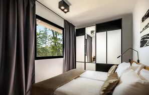 2 Schlafzimmer, Reisekinderbett, kostenloses WLAN