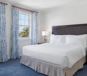 Room - 1 bedroom premium resort in peaceful Harborside Resort, paradise island with AC. (N.P)