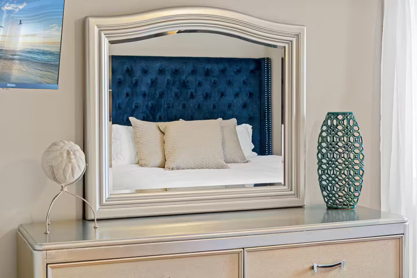 5 chambres, fer et planche à repasser, lit parapluie, Wi-Fi gratuit