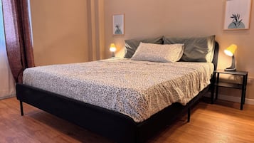 Minibar, Schreibtisch, laptopgeeigneter Arbeitsplatz