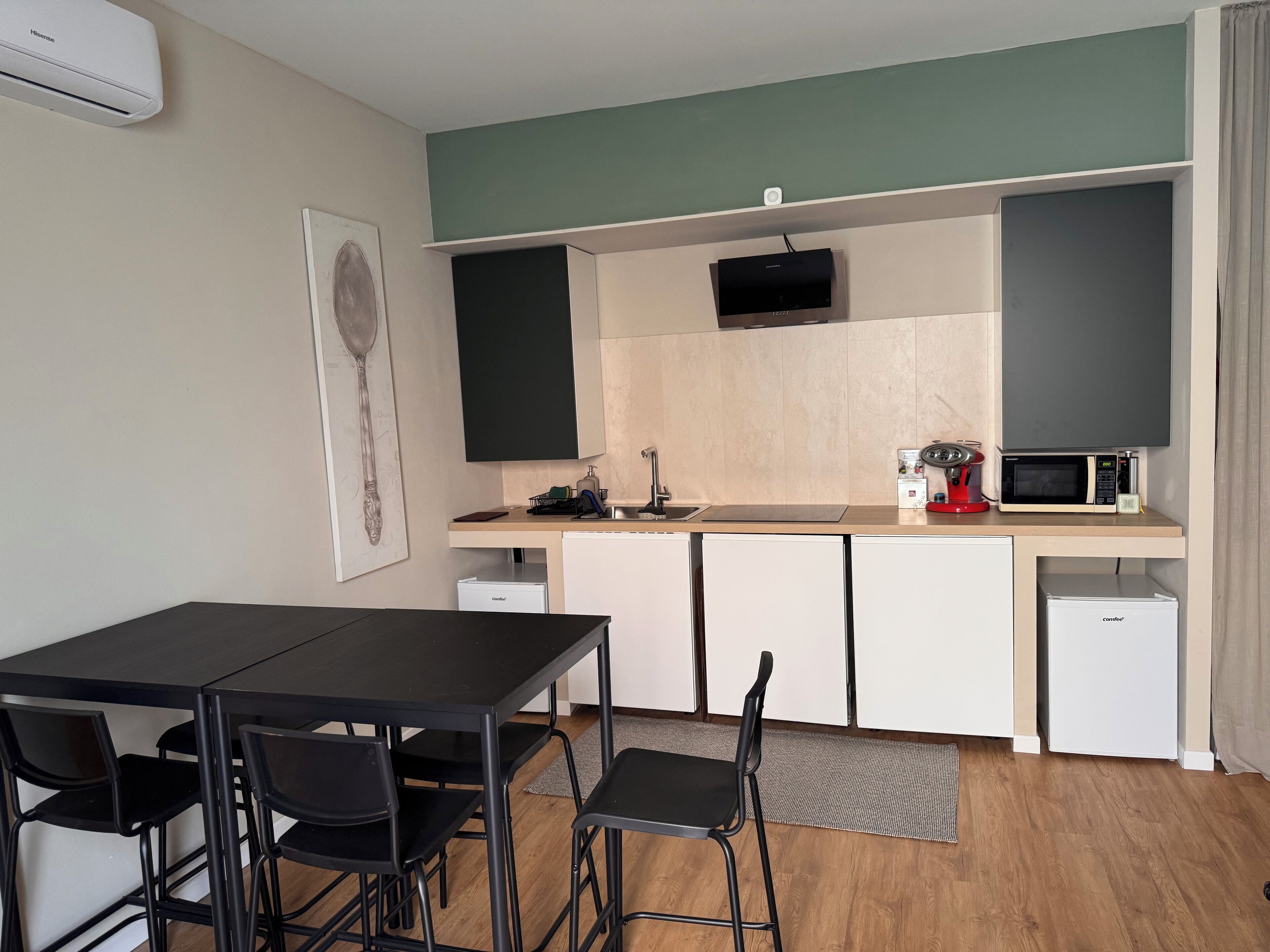 32-Zoll-Smart-TV mit Digitalempfang, Netflix, Streaming-Dienste