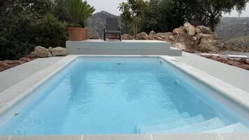 Vila | Kolam renang | Kolam renang indoor dan kolam renang outdoor