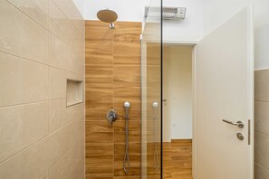 Hair dryer, towels - Holiday house MARLY with private pool (Kras)