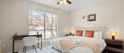 Iron/ironing board, Internet, bed sheets