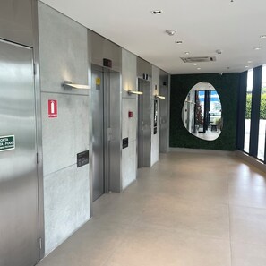 Interior - THE ONE BATEL 1 - Premium Flat in the heart of Batel. A new standard of sophistication. (Curitiba)